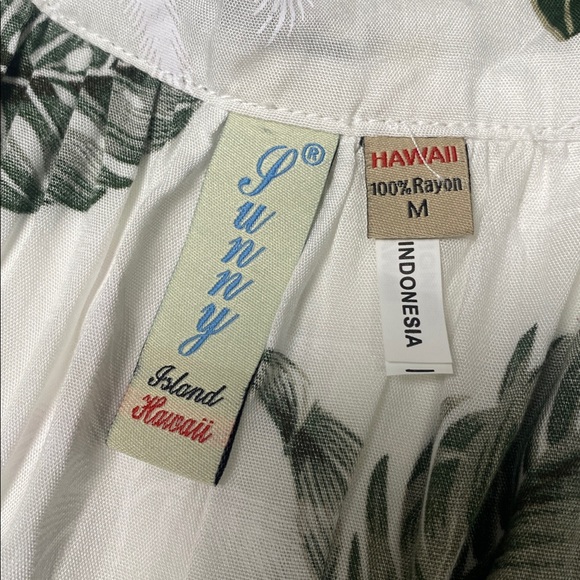 Sunny Island Hawaii White Tropical Floral Maxi Dress Size Medium Boho Tropical - Picture 4 of 10